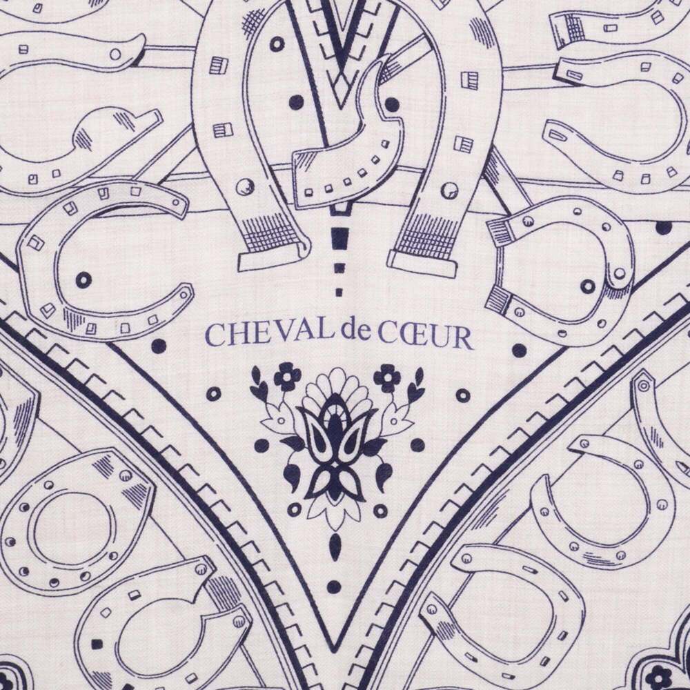 HERMES Cheval de Coeur Bandana Carre Geant Scarf Muffler Natural Women's - Picture 6 of 7
